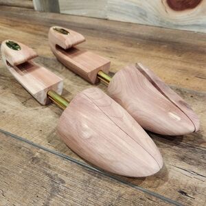Cedar Shoe Trees Mens Small